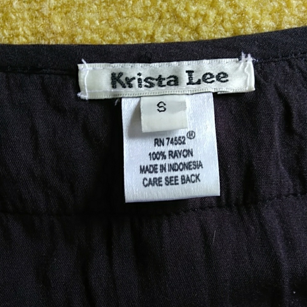 Embroidered Tunic - Picture 6 of 6